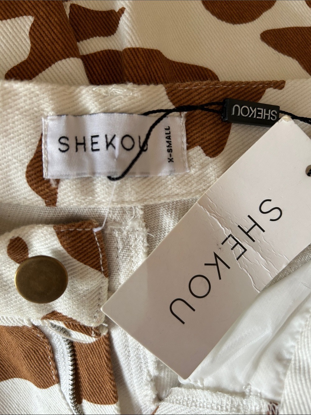Shekou High-Rise Wide Leg Cow-Print Jeans in Brown/White size XS - Picture 7 of 8